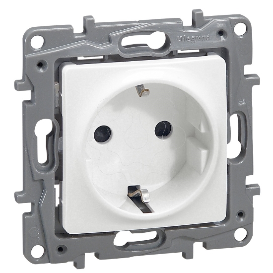 Imagem de NILOE 2P+T SCHUKO L.AUTO BRANC
