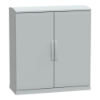 Imagem de Floor standing encl.polyester vers.PLAZT w/open plinth+canopy 1000x1000x420 IP44