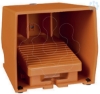 Imagem de Interruptor de pedal unico XPE-R – com tampa – metalico – laranja - 1NC+1NO