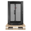 Imagem de Armario em Bastidor de Servidor NetShelter SX 18U da APC 600mm x 900mm c/ Lados em Preto Embalagem contra Choques