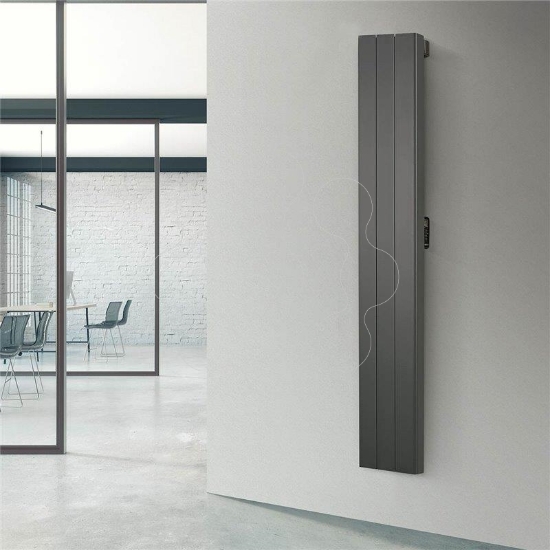 Imagem de Radiador Elétrico Vertical PALAOS 1500W preto