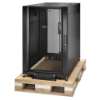 Imagem de Armário em Bastidor de Servidor NetShelter SX 18U da APC 600mm x 1070mm c/ Lados em Preto, Embalagem contra Choques