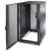 Imagem de Armário em Bastidor de Servidor NetShelter SX 24U da APC 600mm x 1070mm c/ Lados em Preto