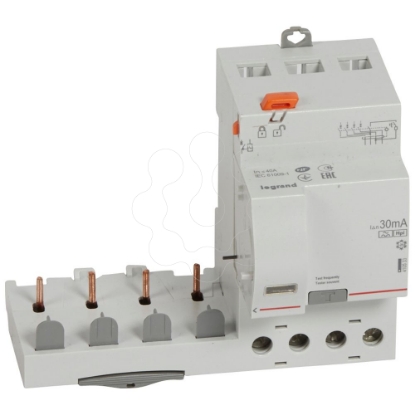 Mostrar detalhes para DX3 BLOCO DIF 4P 40A HPI 30MA Imagem de DX3 BLOCO DIF 4P 40A HPI 30MA