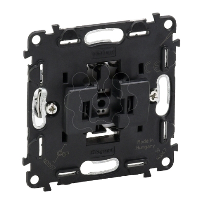 Mostrar detalhes para VALENA L-BOTAO SIMPLES 6A 230V Imagem de VALENA L-BOTAO SIMPLES 6A 230V