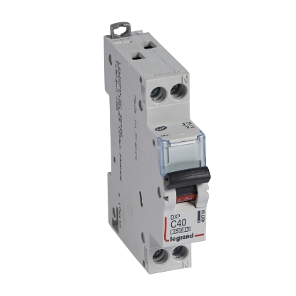 Mostrar detalhes para DX3 1P+NR C40 4500A 1M Imagem de DX3 1P+NR C40 4500A 1M