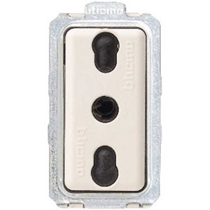 Mostrar detalhes para MAGIC TOM.2P+T ITALIA 230V 1MD Imagem de MAGIC TOM.2P+T ITALIA 230V 1MD