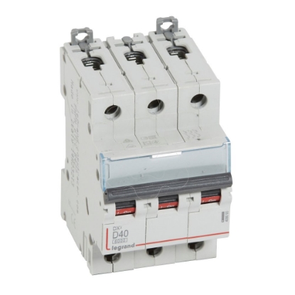 Mostrar detalhes para DX3 3P D40 6000A Imagem de DX3 3P D40 6000A