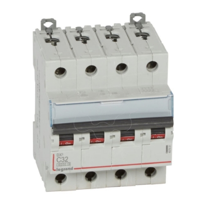 Mostrar detalhes para DX3 4P C32 6000A Imagem de DX3 4P C32 6000A