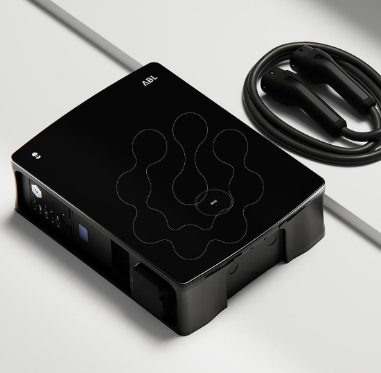 Imagem de Carregador ABL eM4 22kW T2 Twin preto Socket/Extender/Standard